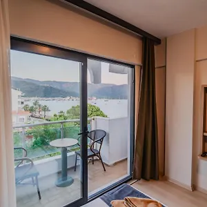 La - La Beiurut Marmaris